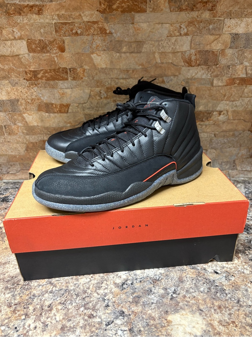 Air Jordan 12 Utility Size 11.5